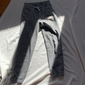 Size 10 kids “salt & pepper” roots sweatpants